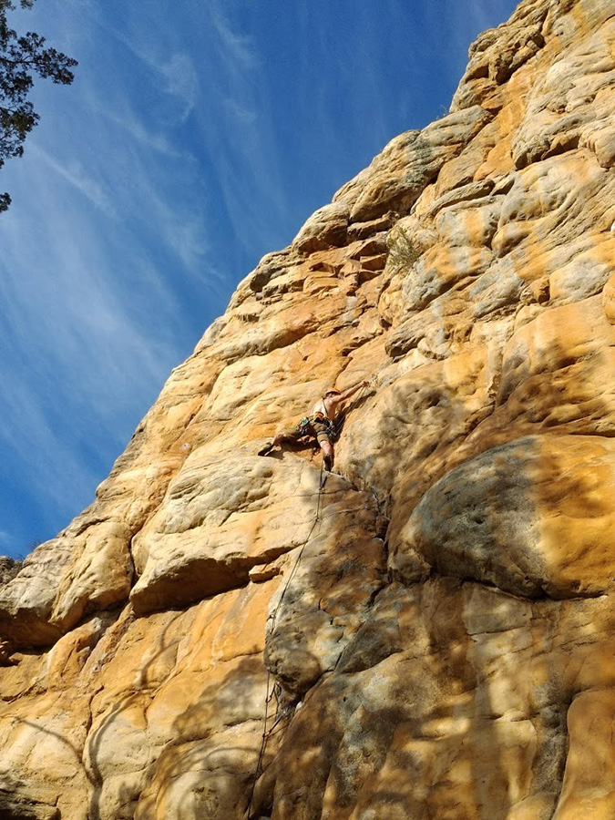 Richard Knott on Entertainer, 25 metres, 18 three star, on Curtain Wall